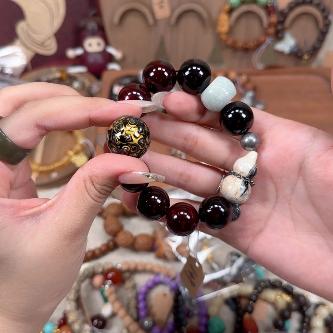 任***猫木质非金属手串手串手串手串