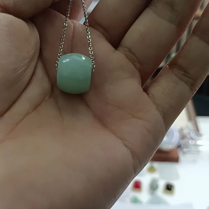 翡翠未镶嵌颈饰翡翠翡翠