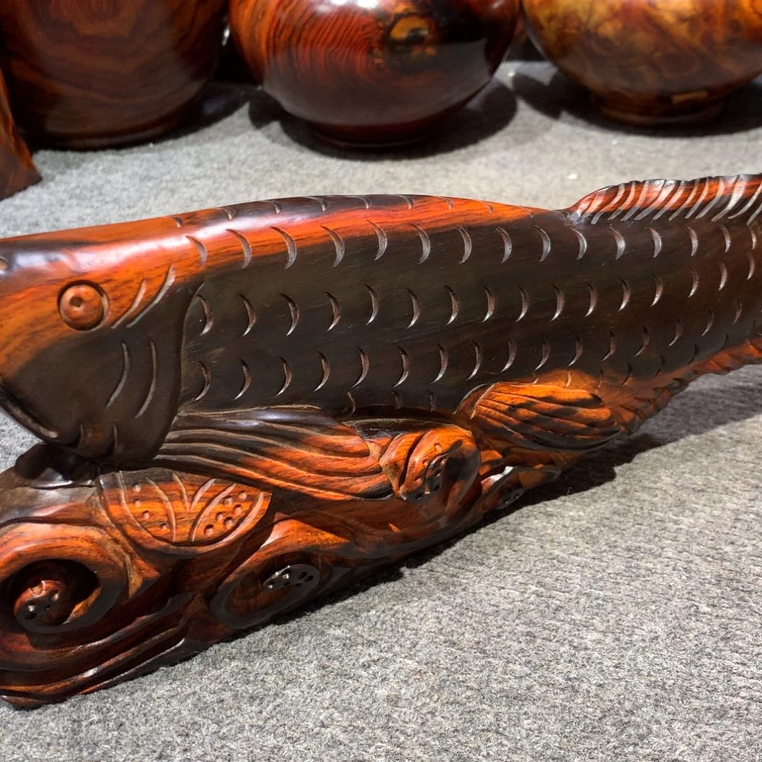 云***海木大红酸枝金龙鱼摆件