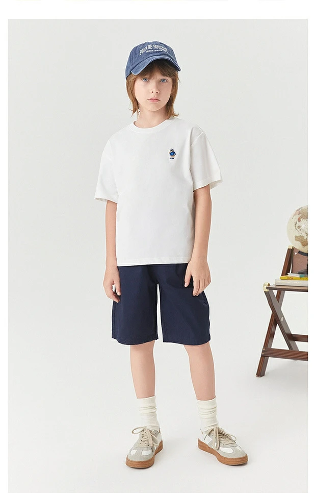 青青品牌童装撤柜