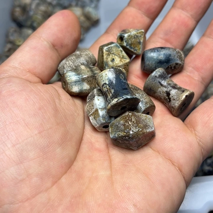 手工艺品琉璃3158。1包