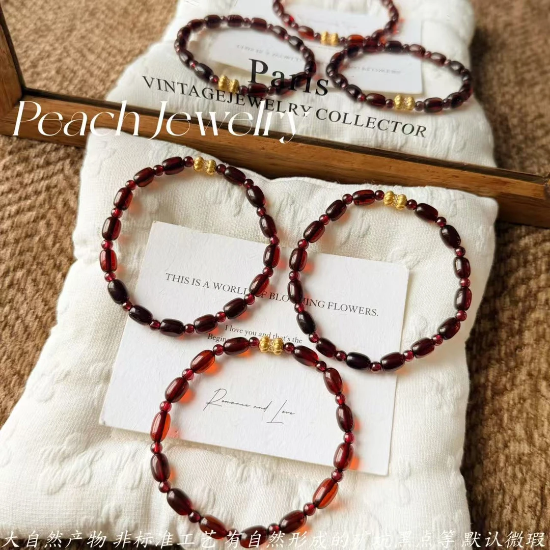 预售血珀石榴石并蒂莲手链 FK554 多样性发一颜色微差