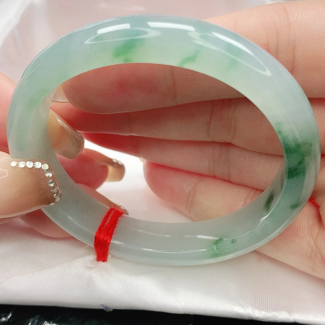 翡翠手镯未镶嵌缅甸天然A货翡翠