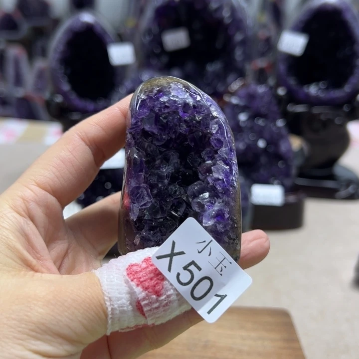 未镶嵌水晶大型摆件（非配饰）摆件