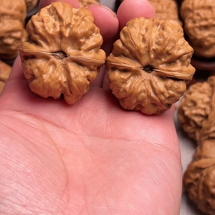 *****桃核吊坠文玩核桃手把价