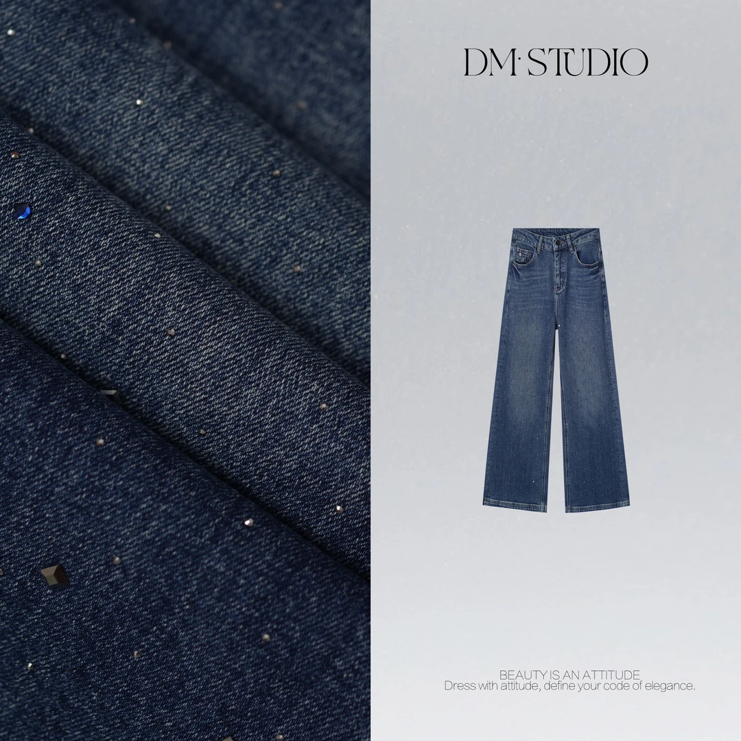 DEDM•STUDIO/显瘦水洗满天星烫钻直筒加绒牛仔裤2511KZ/M66029
