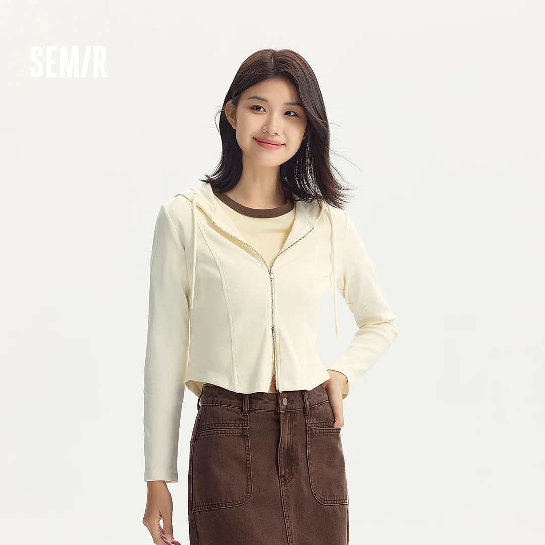 森马外套女短款分割纯色显瘦小个子衣服秋季正肩连帽夹克百搭