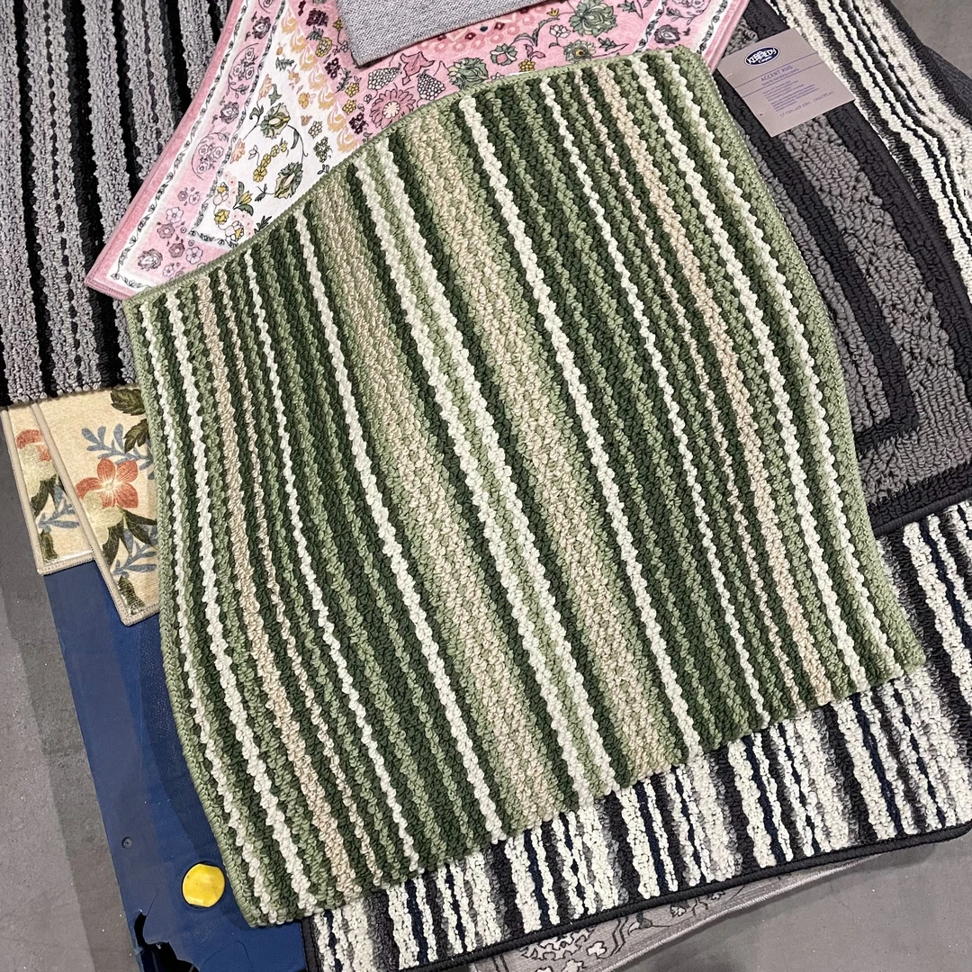 1.直播用正品60*120cm 50*80cm 60*240cm 地垫外贸尾货厂家直销