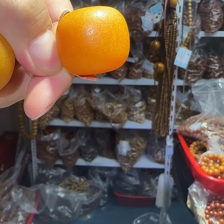 琥珀未镶嵌手链橘皮墩子多样性发其一