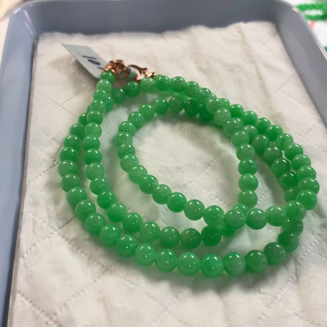 翡翠未镶嵌颈饰项链