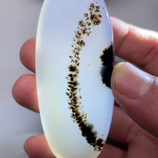 玛瑙/玉髓颈饰未镶嵌华*