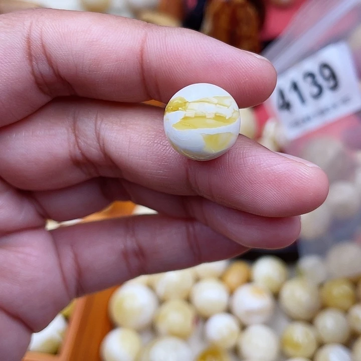 蜜蜡未镶嵌珠宝奇石14.5