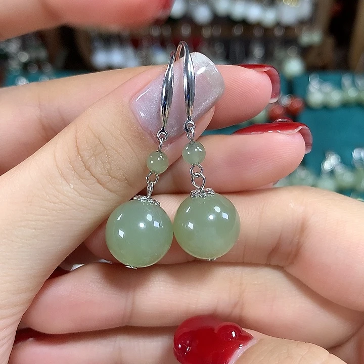 和田玉银S925镶嵌耳饰天然卡12mm左右冰晴水