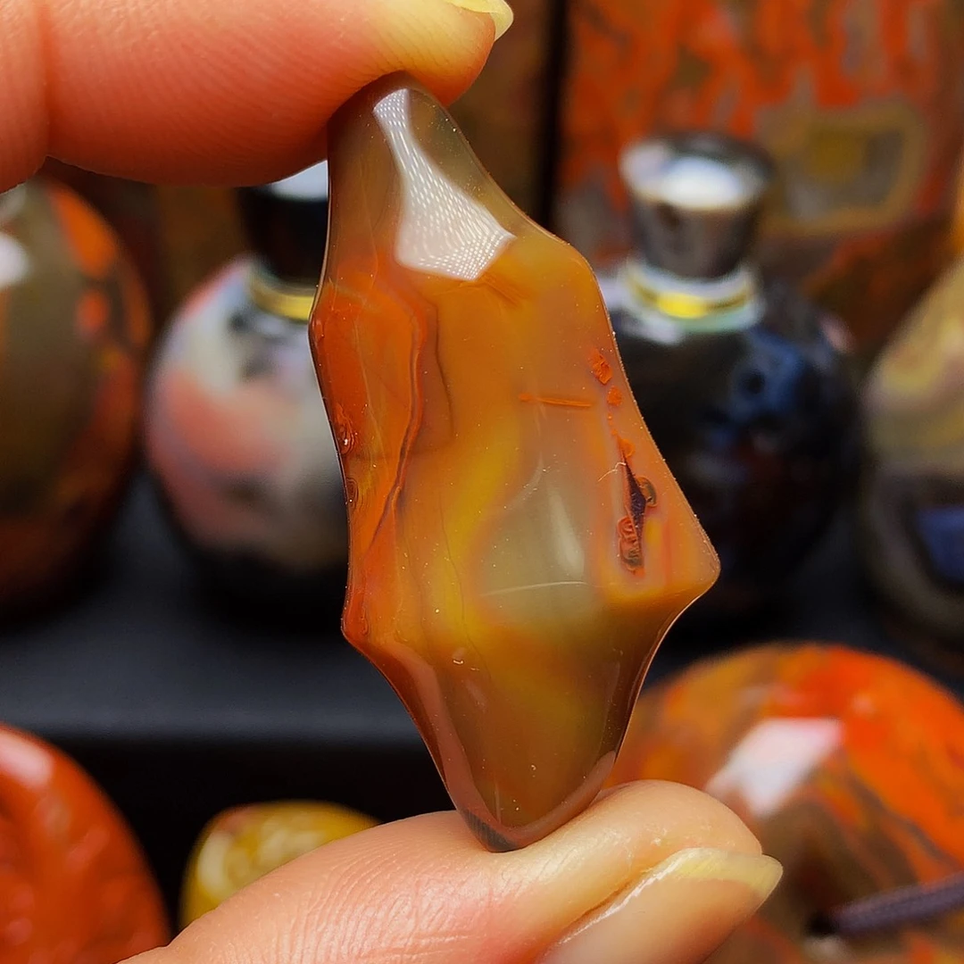 未镶嵌颈饰玛瑙/玉髓95