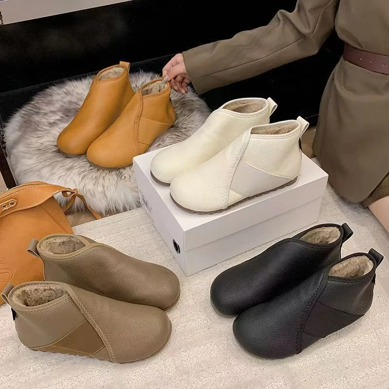 2025冬季休闲风一脚蹬短筒时尚雪地靴平底女鞋舒适