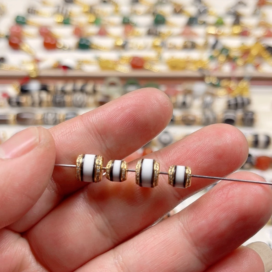 一***。玛瑙/玉髓未镶嵌单颗