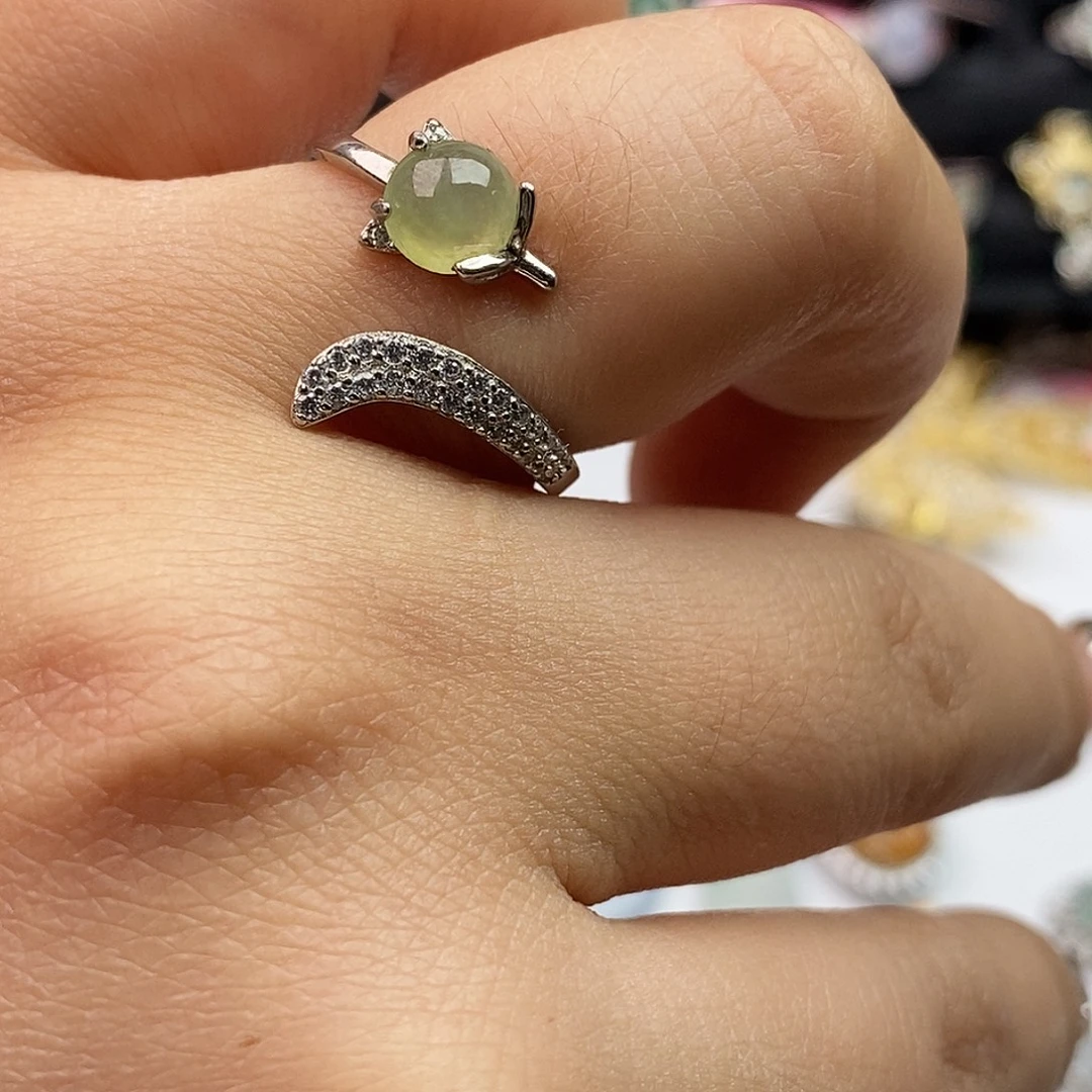 翡翠未镶嵌戒指翡翠