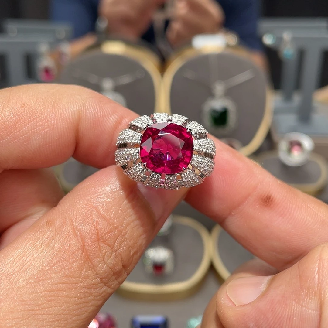 碧玺戒指18K金镶嵌5.7ct