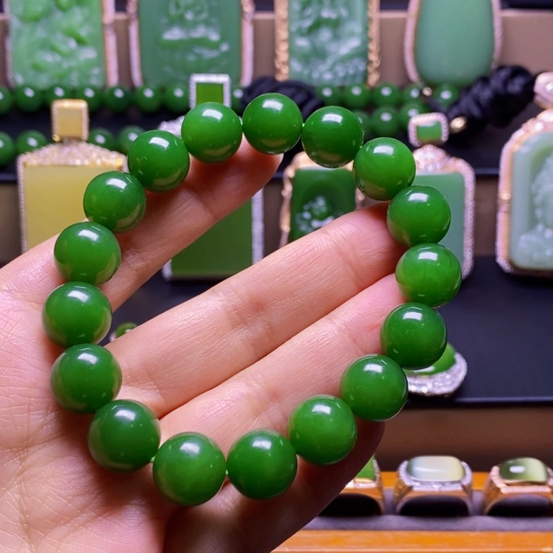 天***虹和田玉未镶嵌挂件