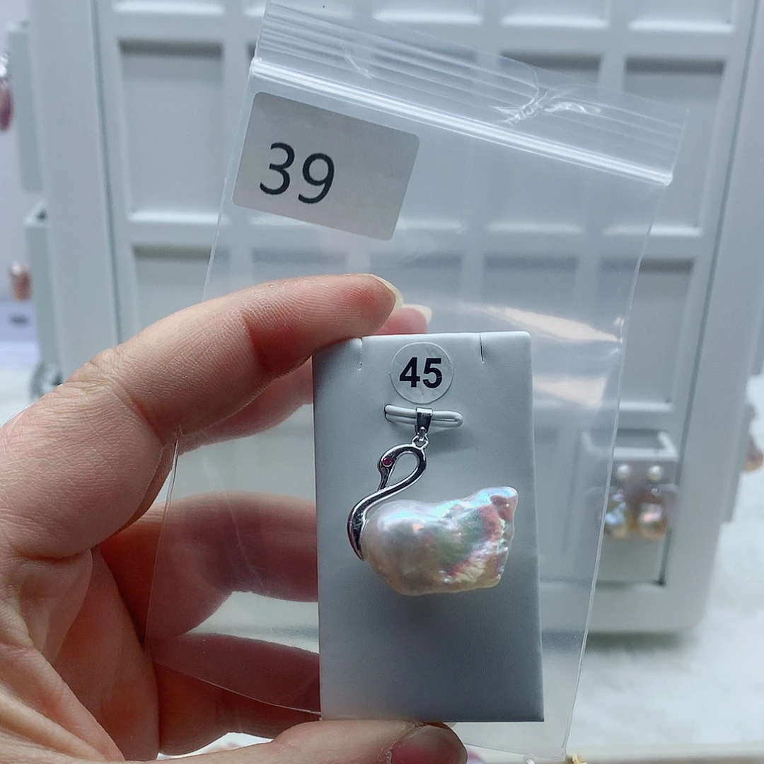 淡水珍珠吊坠(不含链)合金