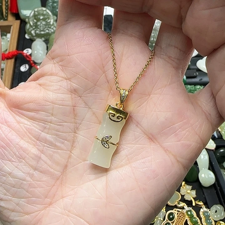 颈饰银S925镶嵌和田玉