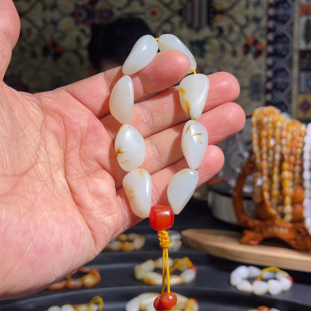 和田玉未镶嵌手链