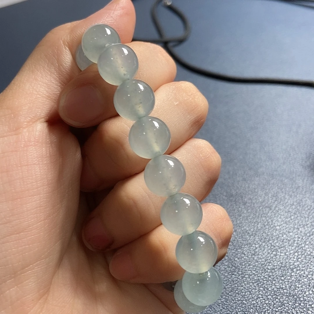 颈饰未镶嵌翡翠手串