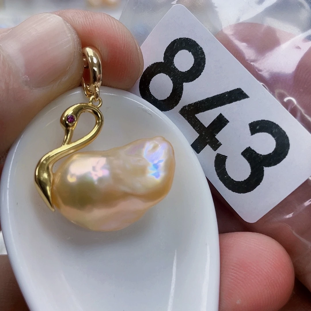 淡水珍珠颈饰未镶嵌