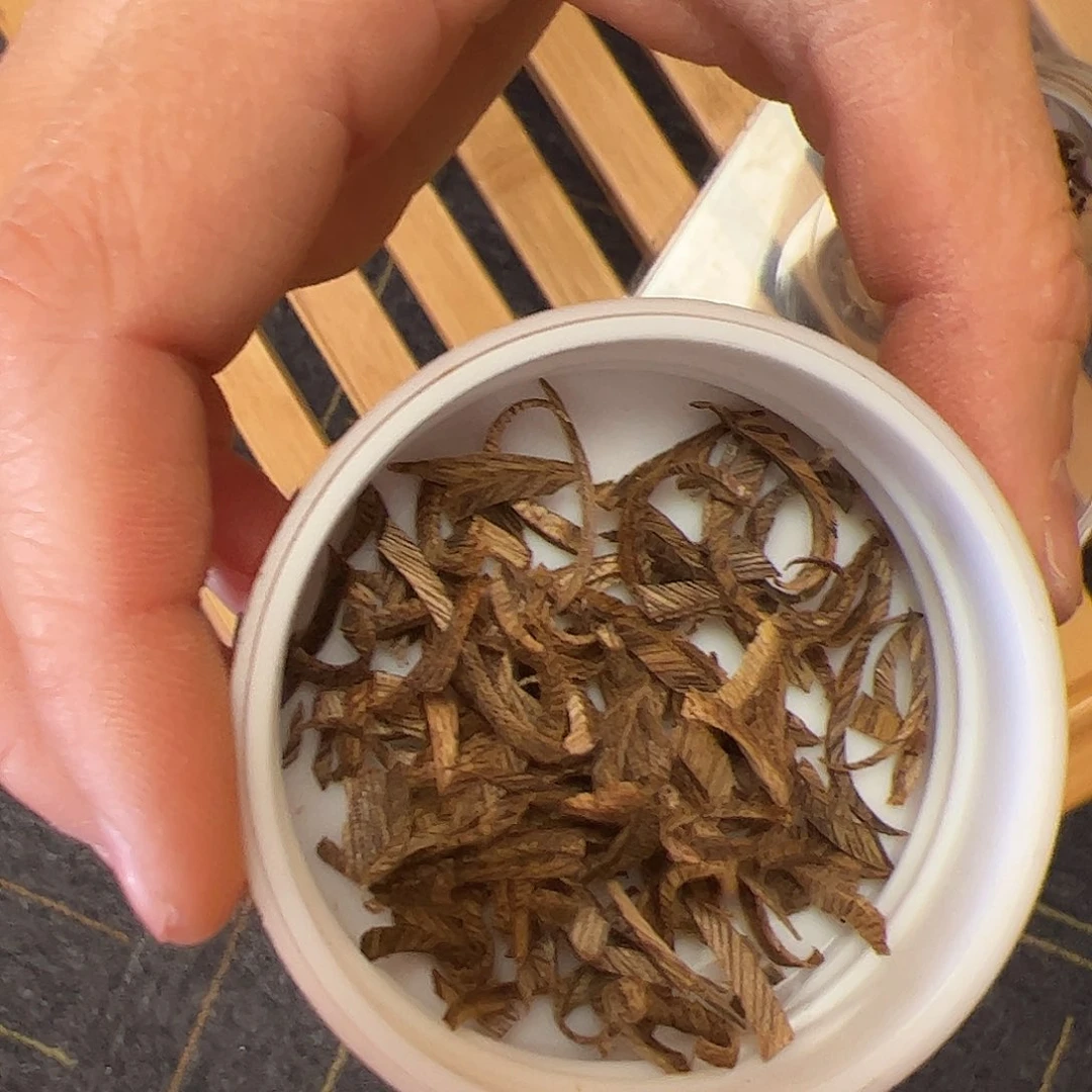 沉香沉香碎屑醇化5年奇楠沉香切丝2克