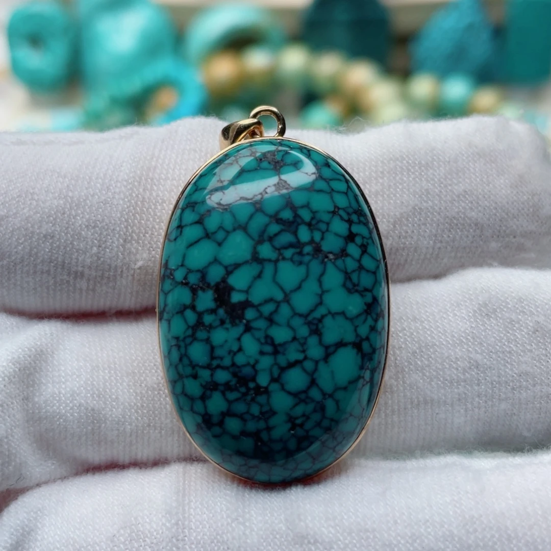 绿松石18K金镶嵌珠宝奇石