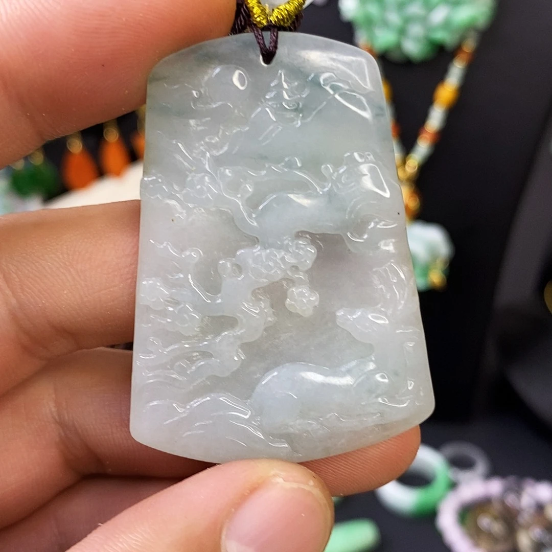 颈饰未镶嵌翡翠吊坠