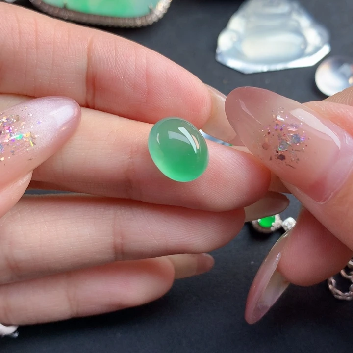 裸石翡翠10.5/8.6/5.44