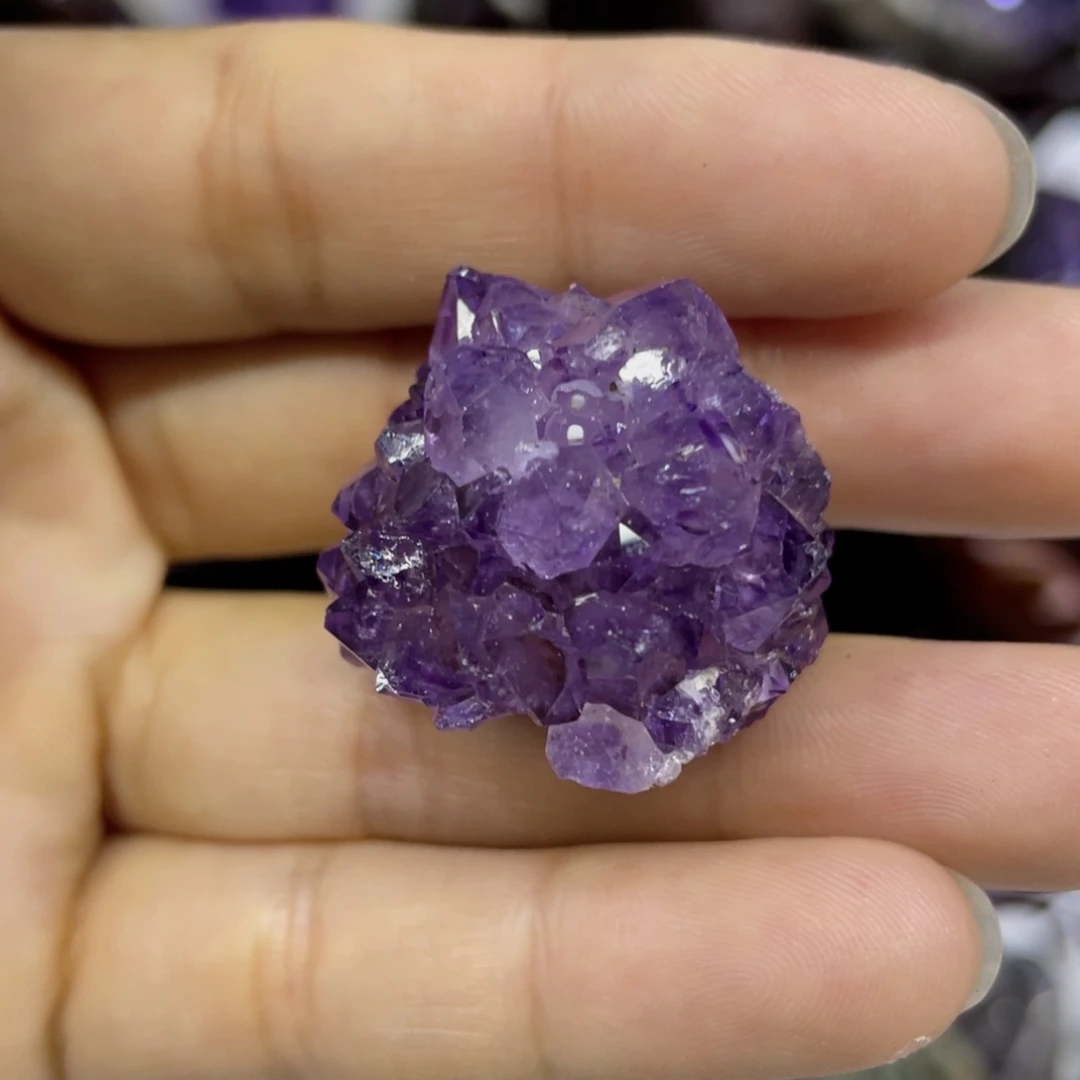 未镶嵌紫晶大型摆件（非配饰）小潘