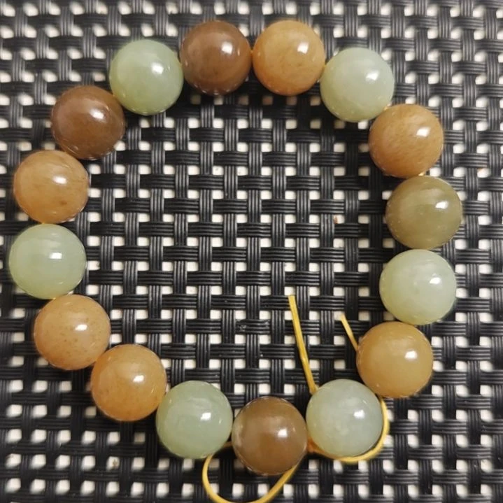 和田玉未镶嵌手串