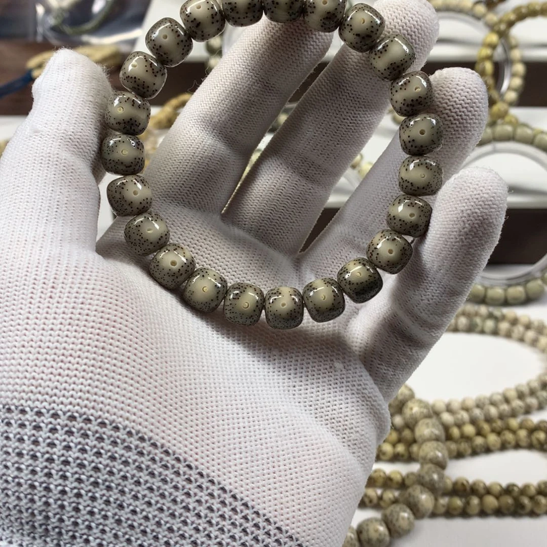 星月菩提吊坠10糯冰一线 一颗无月