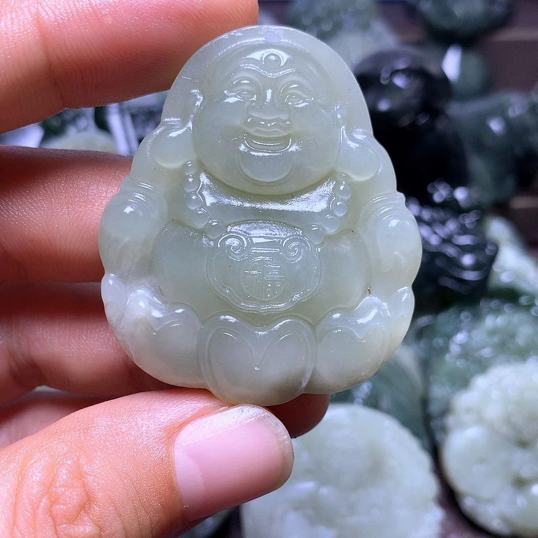 颈饰未镶嵌和田玉