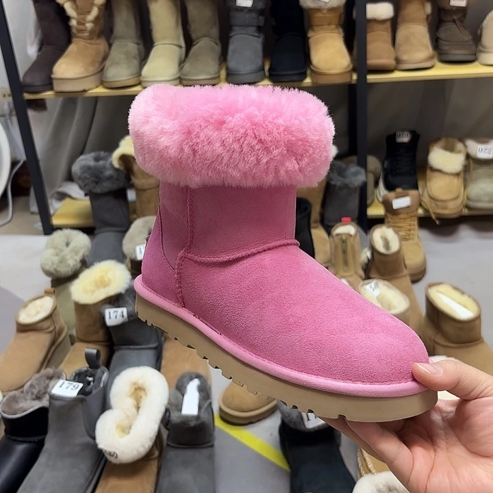 36码粉色瀑底雪地靴一双