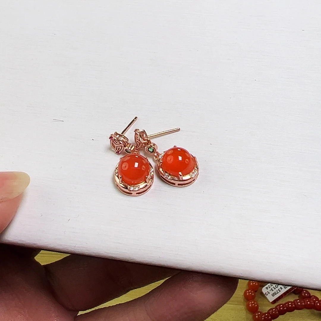 南红玛瑙银S925镶嵌多样性发一南红耳钉