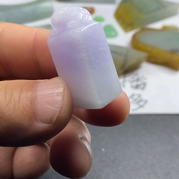 定制翡翠未镶嵌包工