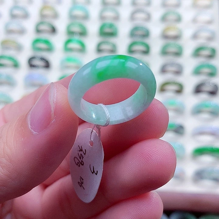 翡翠未镶嵌戒指13-14号