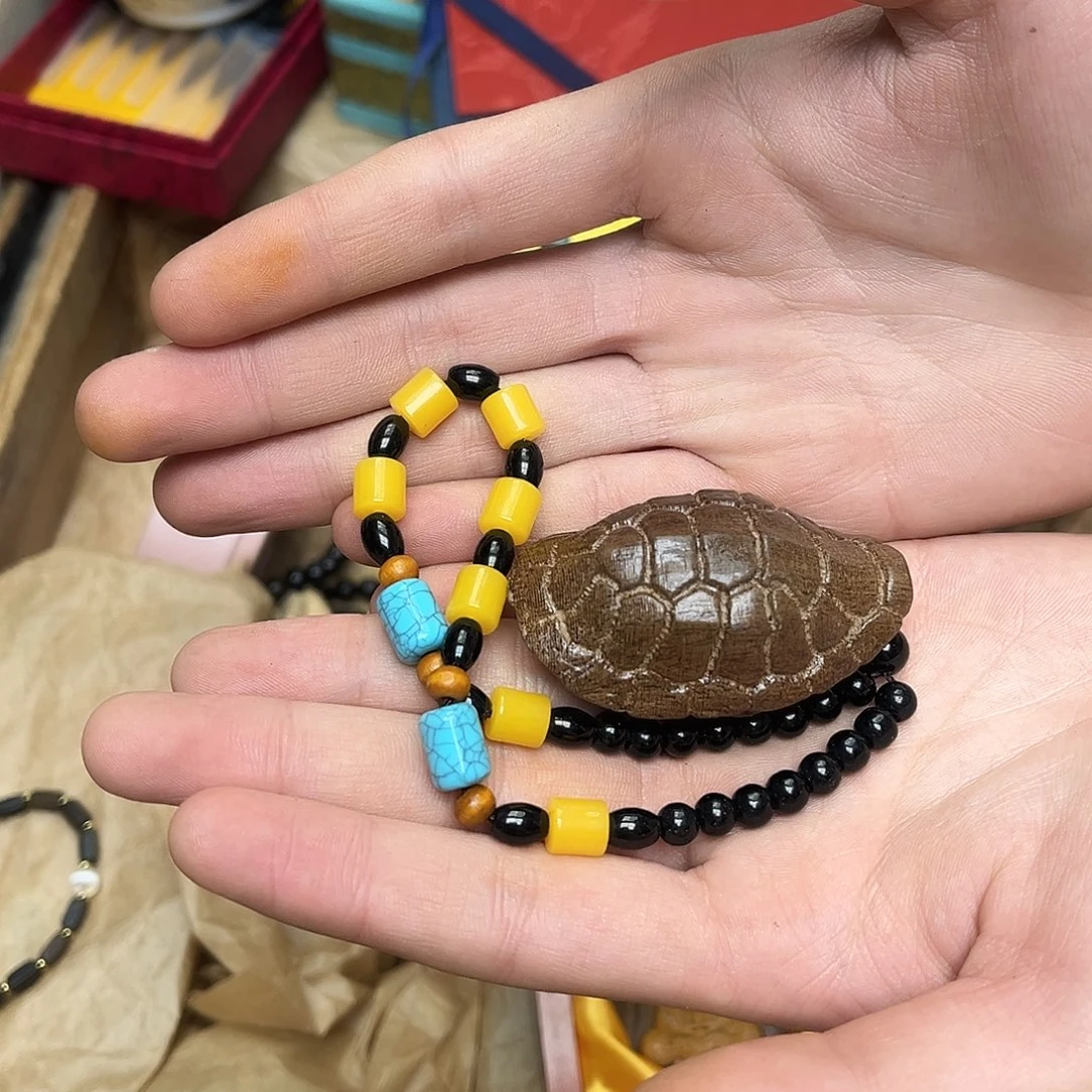 大叶紫檀（黑酸枝木类）