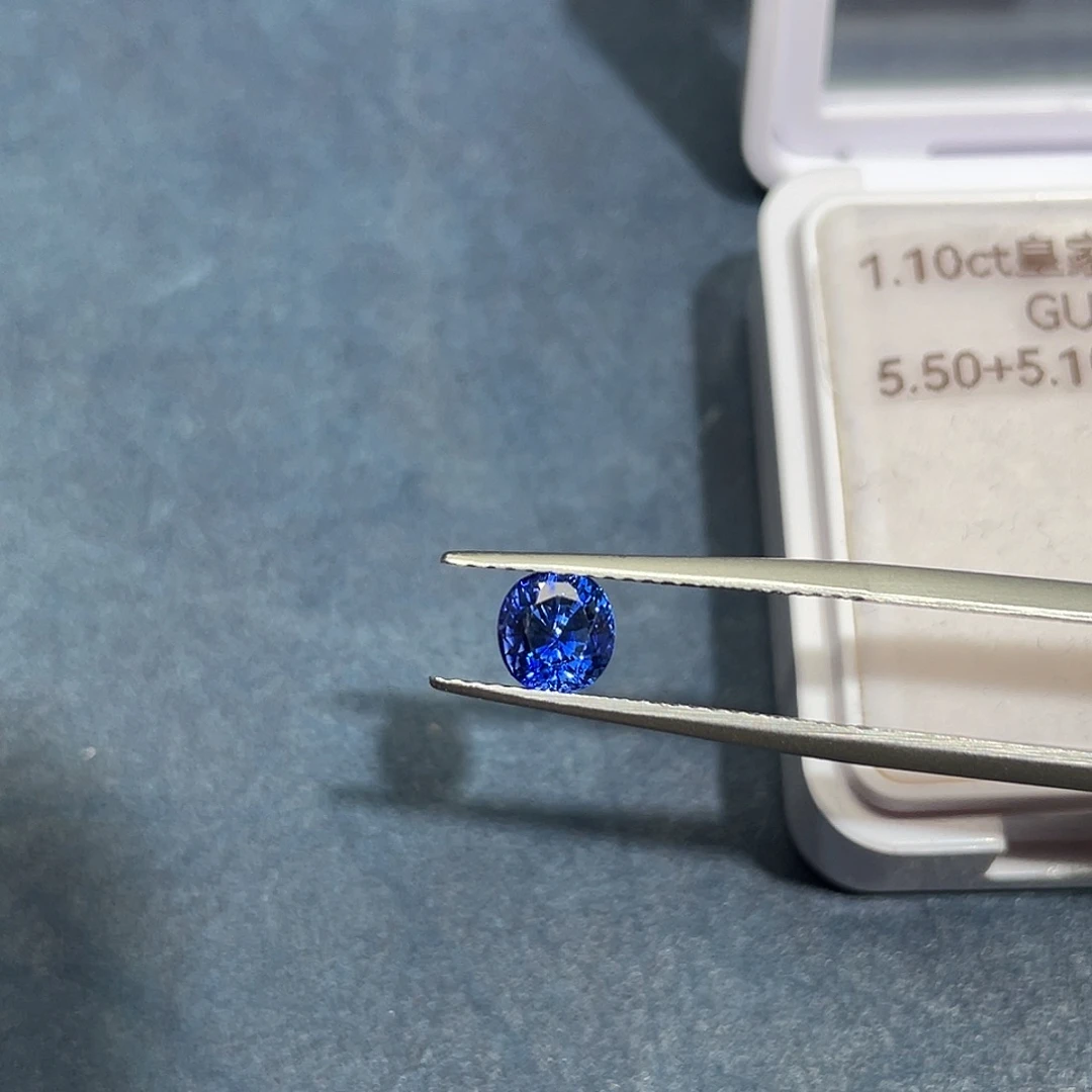蓝宝石裸石1.1ct皇家蓝吉尔德