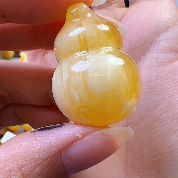 未镶嵌蜜蜡珠宝奇石