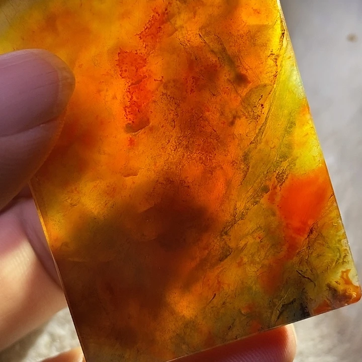 2***年玛瑙/玉髓颈饰未镶嵌