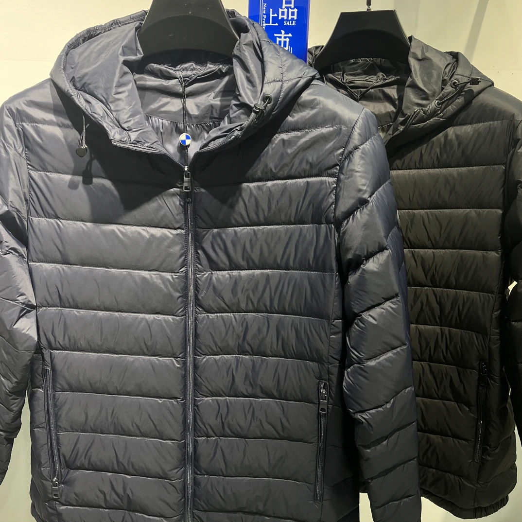 2025年冬款男士（连帽子）黑色蓝色百搭