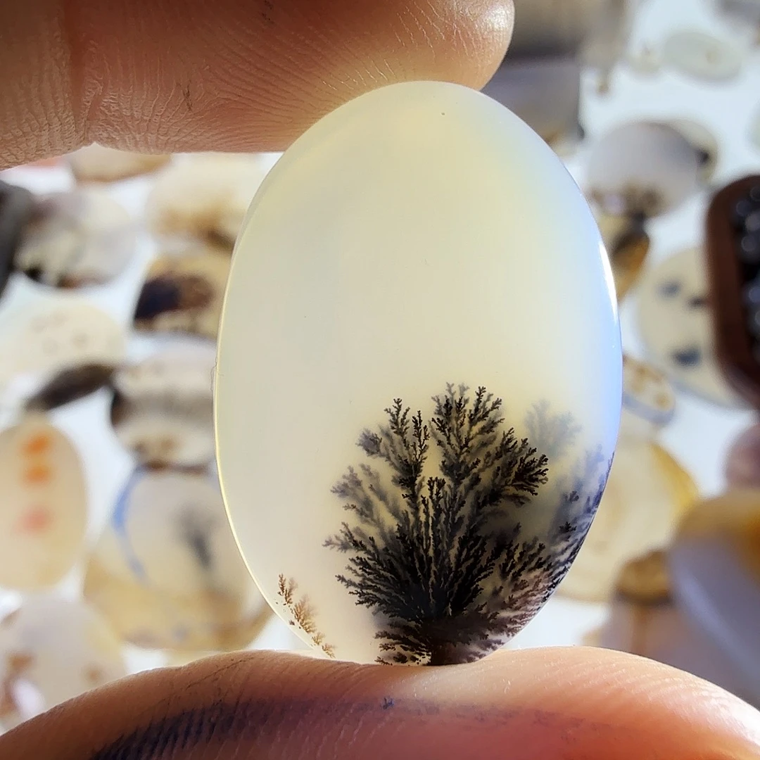 玛瑙/玉髓未镶嵌珠宝半成品