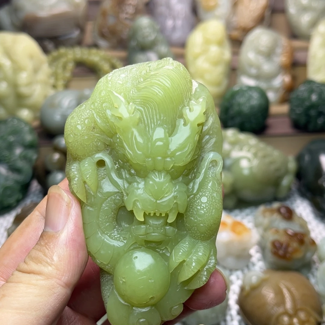 未镶嵌和田玉把件