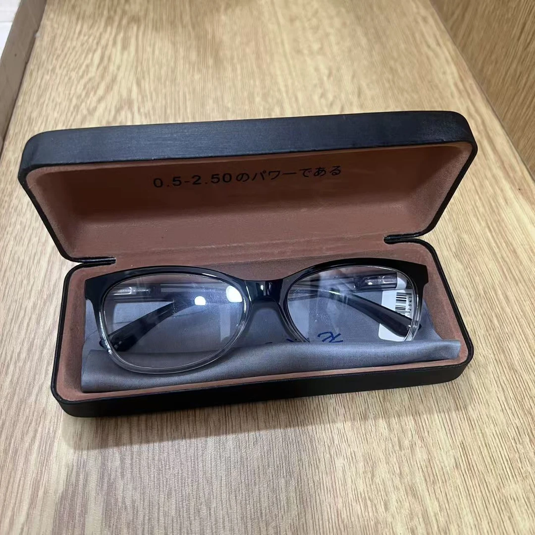 123自动调焦高清镜男女通用中老年时尚舒适眼镜