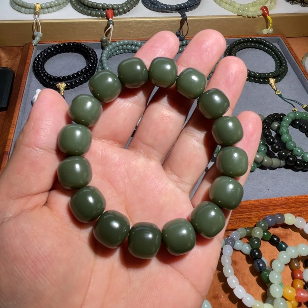 和田玉未镶嵌手链