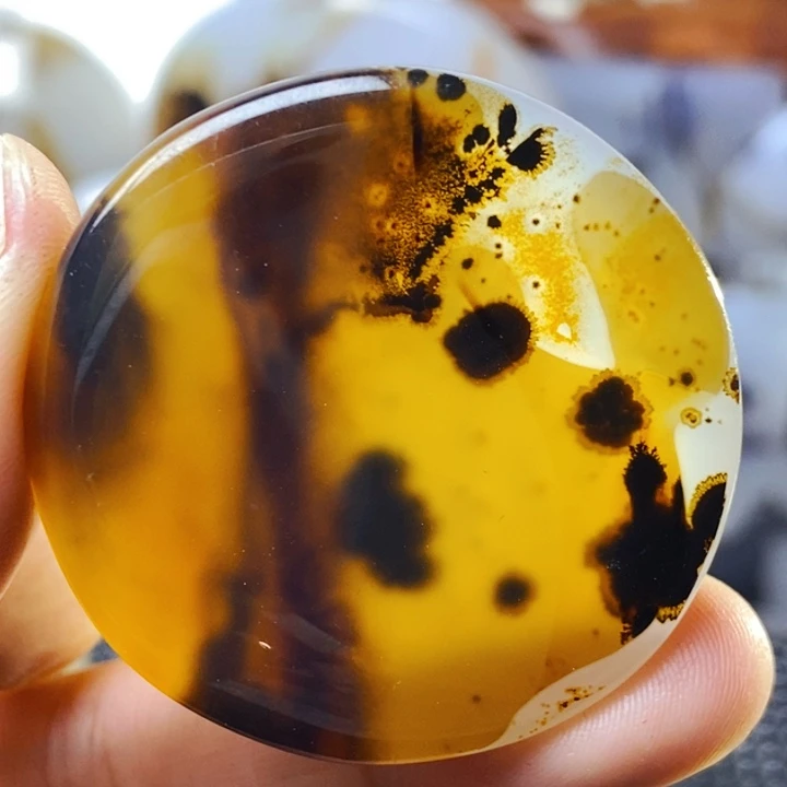 玛瑙/玉髓未镶嵌珠宝半成品